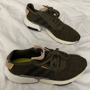 NWOT Adidas Branch/Umber/Pale Nude POD-S3.1